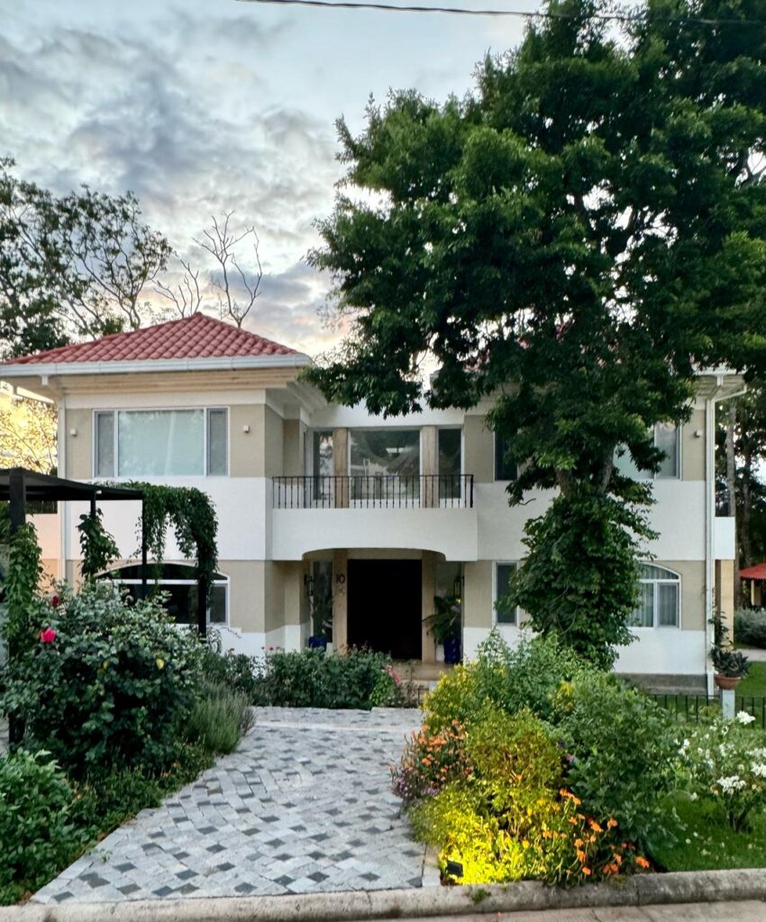 Vastu house